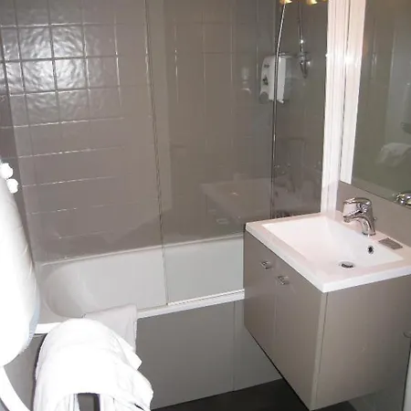 Le Minotel 2* Vitré